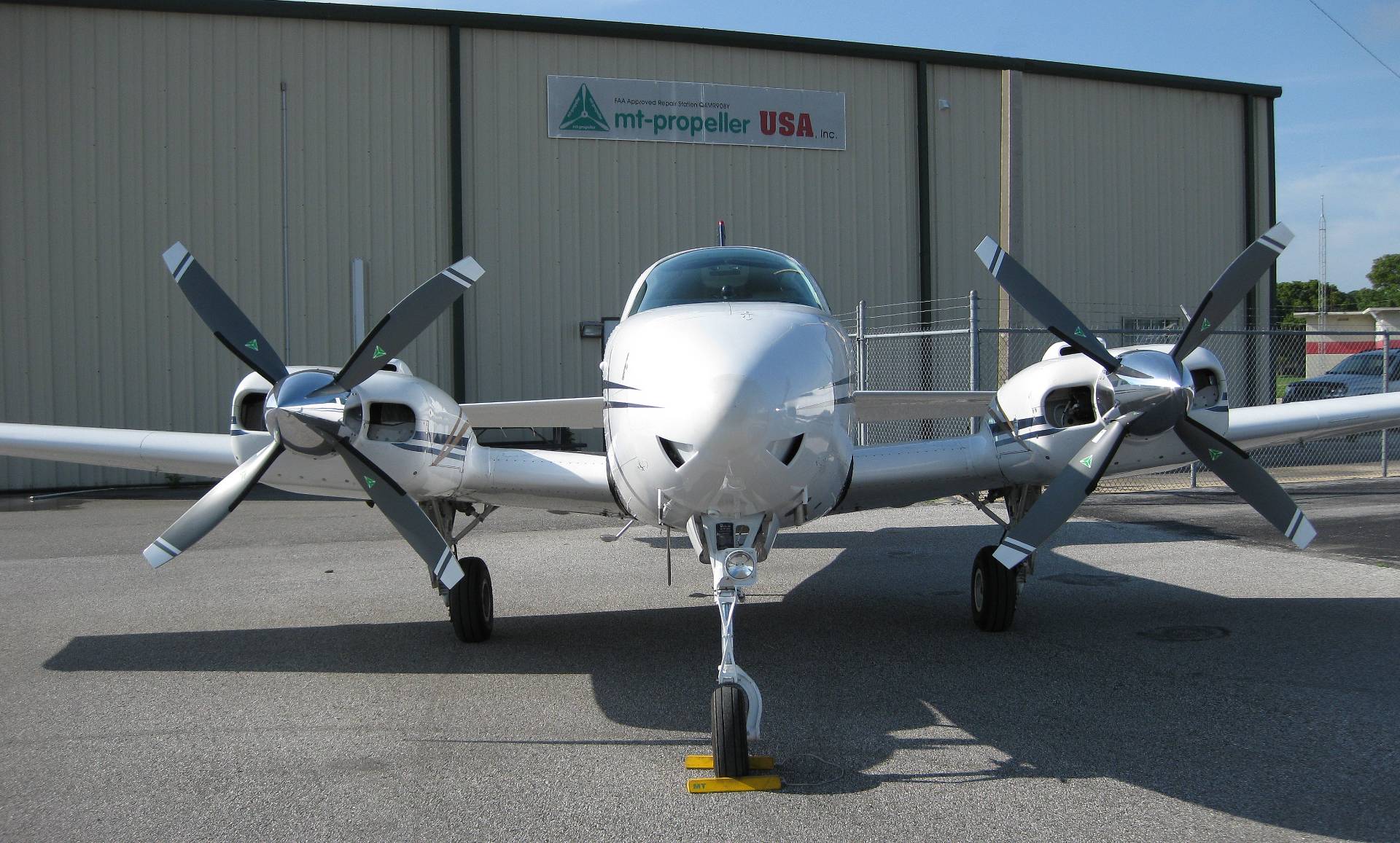 STC/stc_pic/beech_baron_95.jpg
